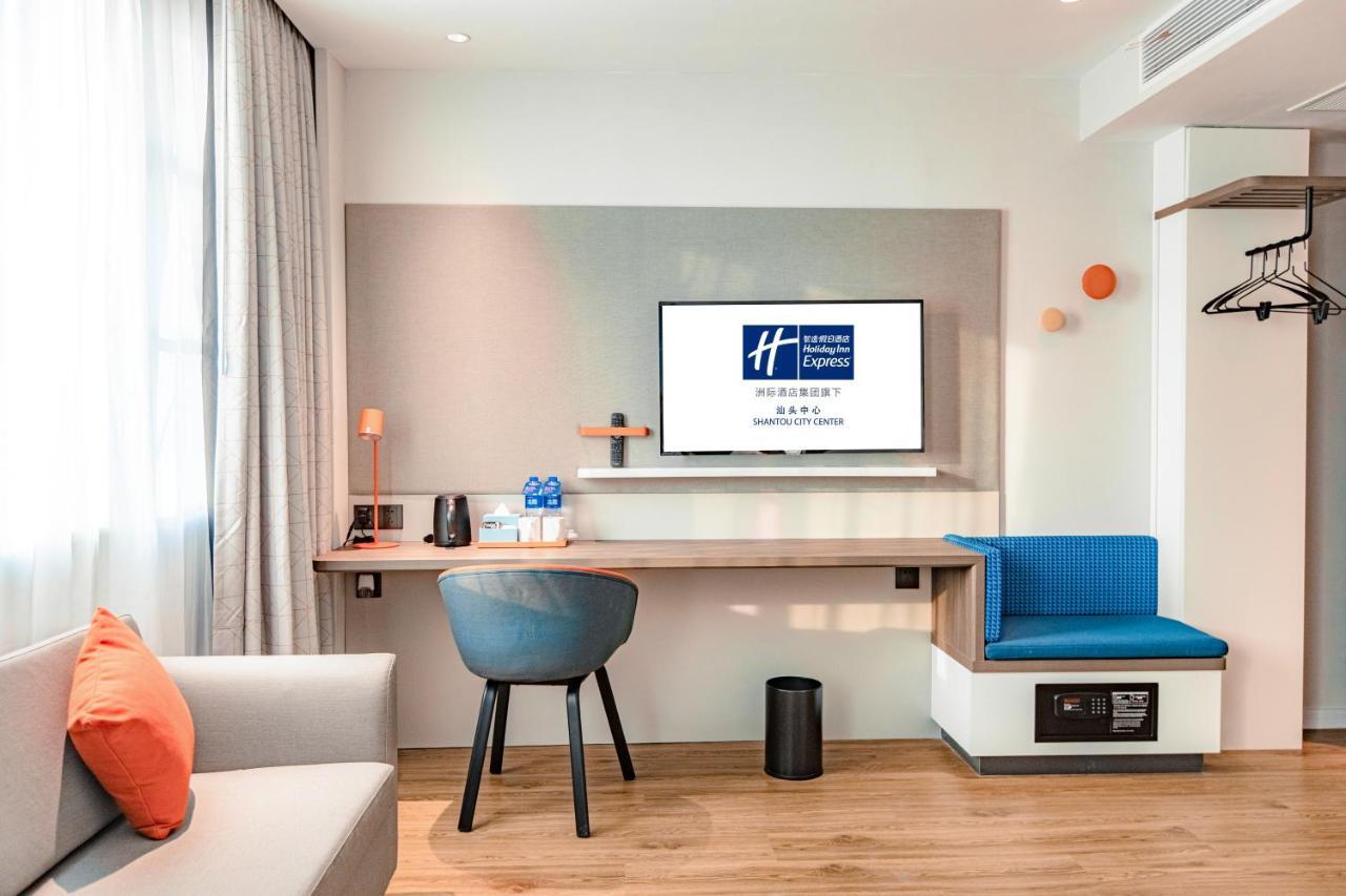 Holiday Inn Express Shantou City Center By Ihg Εξωτερικό φωτογραφία
