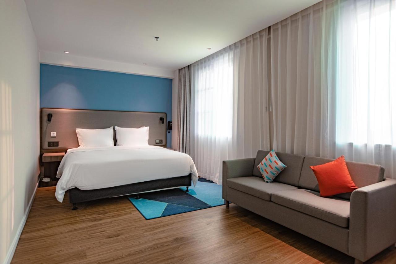 Holiday Inn Express Shantou City Center By Ihg Εξωτερικό φωτογραφία