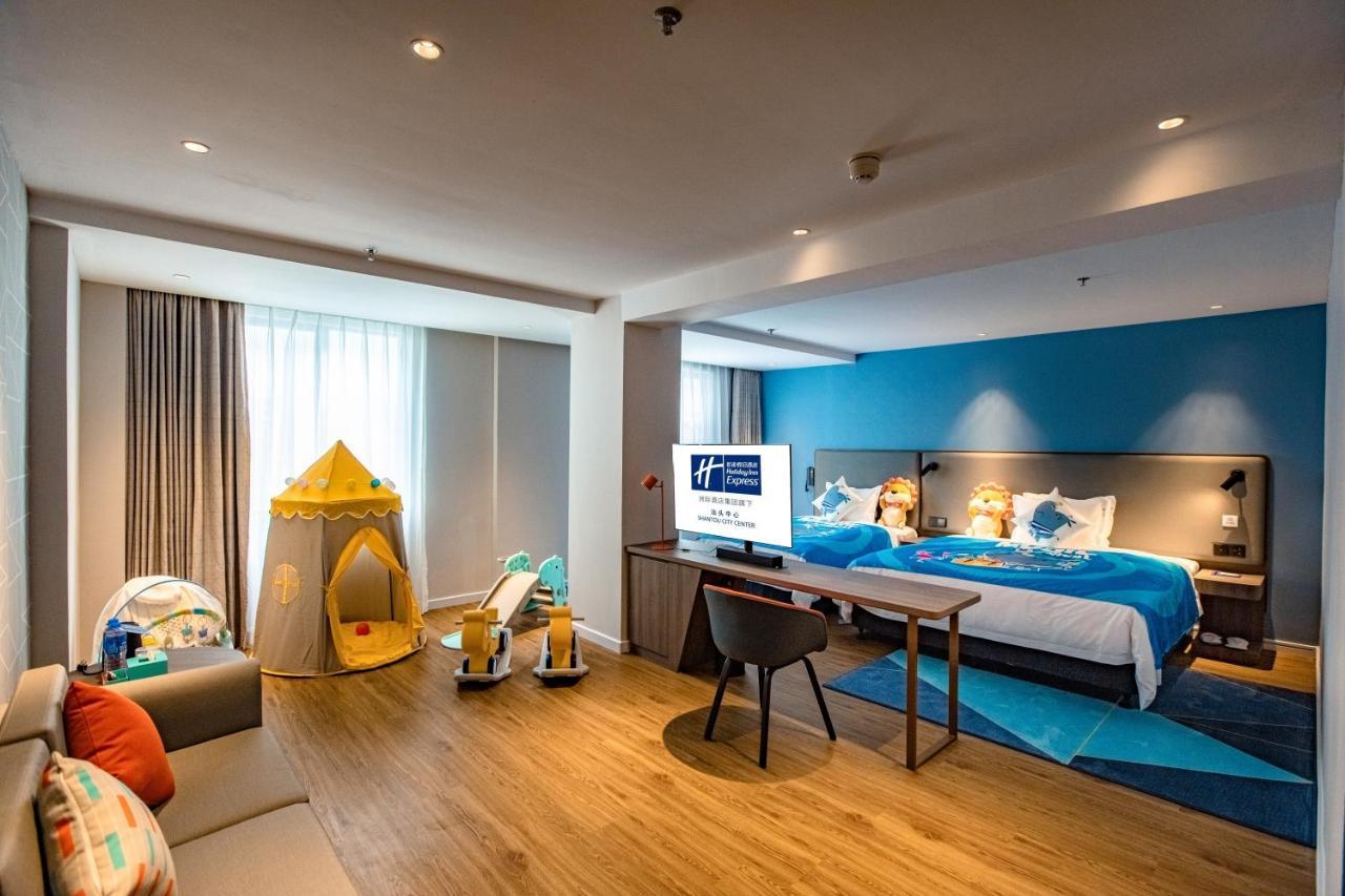 Holiday Inn Express Shantou City Center By Ihg Εξωτερικό φωτογραφία