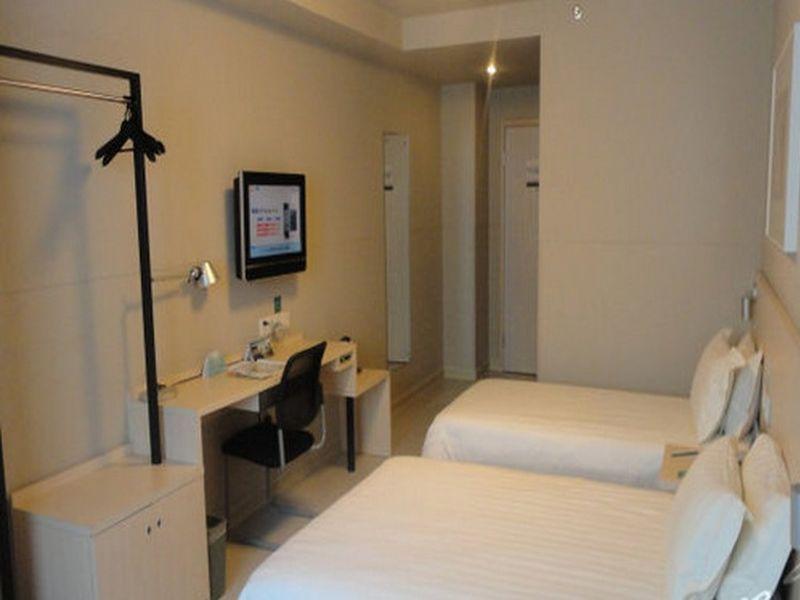 Holiday Inn Express Shantou City Center By Ihg Εξωτερικό φωτογραφία